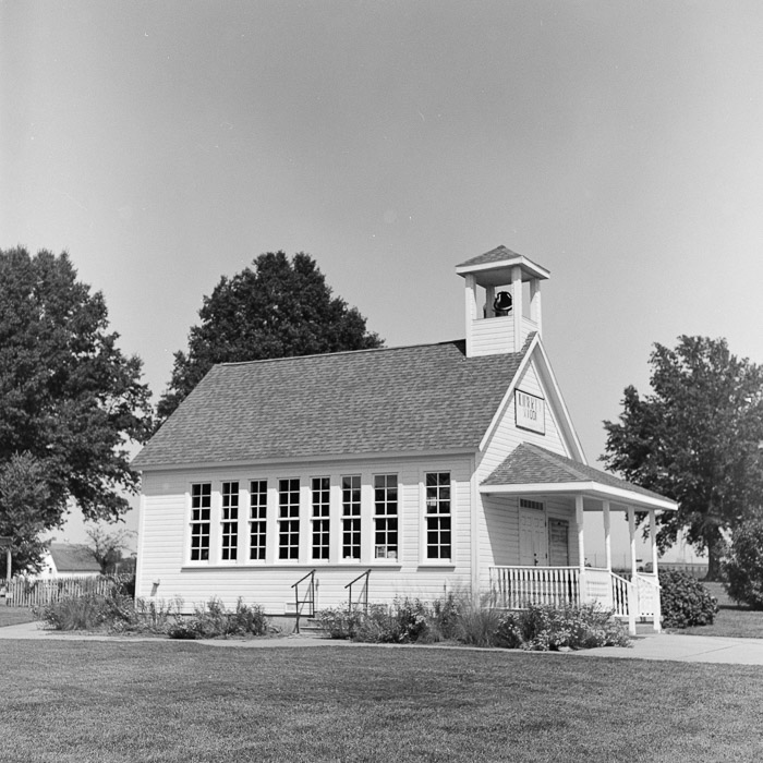 liberty_school-t5569-70.jpg